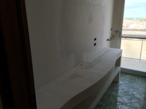 Making of wash basin topCostruzione del top lavabo
