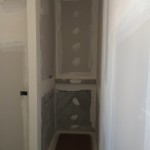 Building the shower boxCostruzione del box doccia